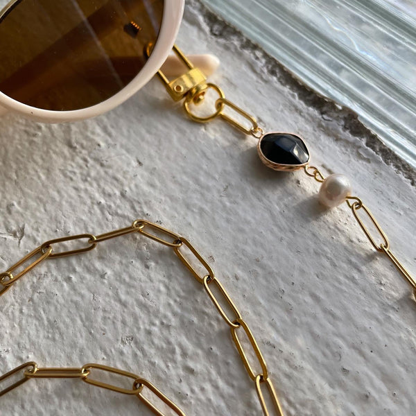 "Poised" Mask/Glasses Chain