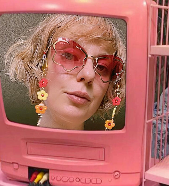 "Groovy Daisy" Mask/Glasses Chain