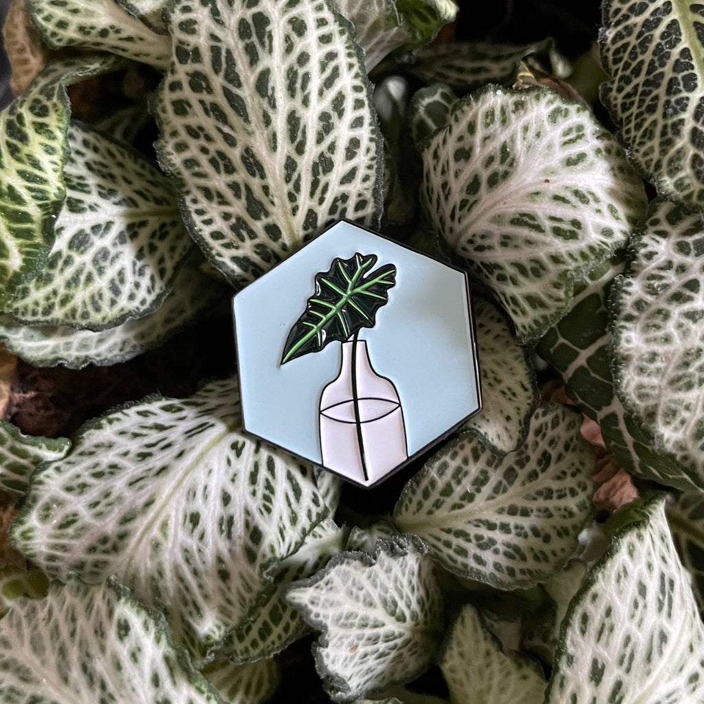 "Alocasia" Plant Pin