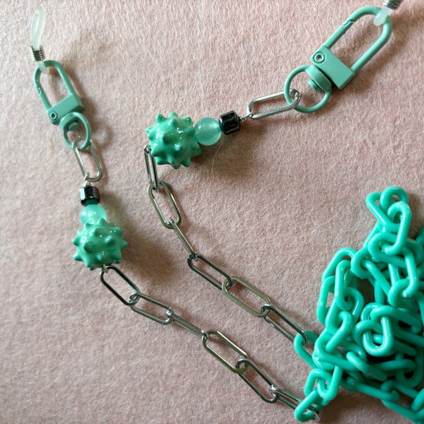 "Viral" Mask/Glasses Chain